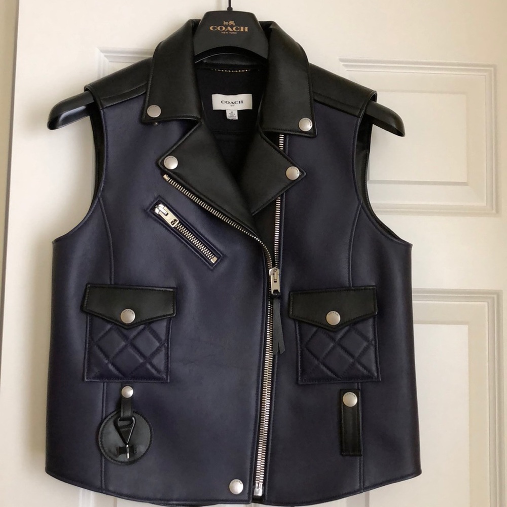 ❌SOLD❌ Coach Vest Size M